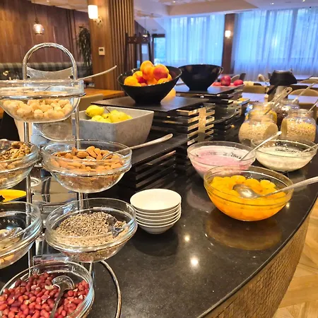 Cozy In Luxury St Ivan Rilski -free Wellness & Parking- * 반스코